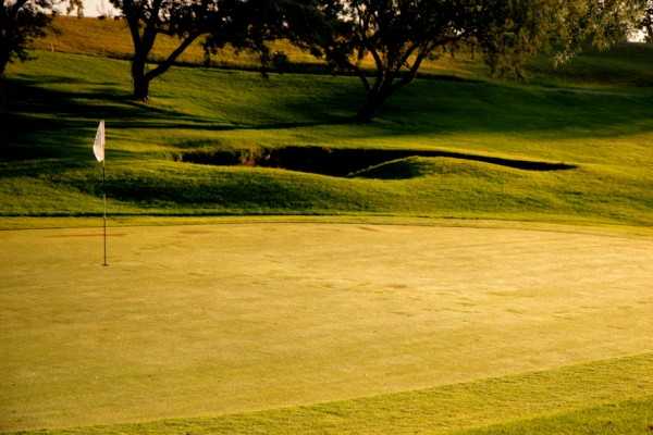 Sidney Country Club - photo 3