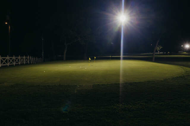 Oak Valley Golf Course (Par 3 + Driving Range) - photo 4