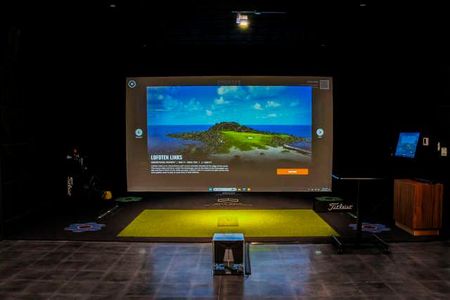 Onyx Golf- Indoor Golf Cafe & Lounge - photo 3