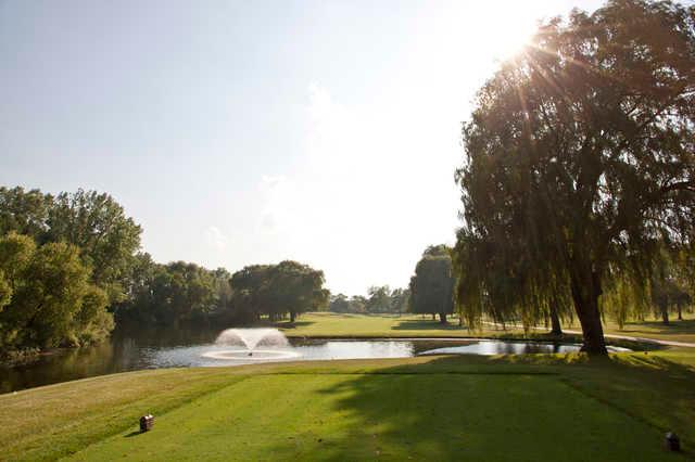 Tuckaway Country Club - photo 2