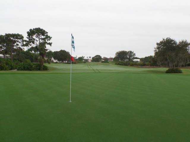 University Park Country Club - photo 2