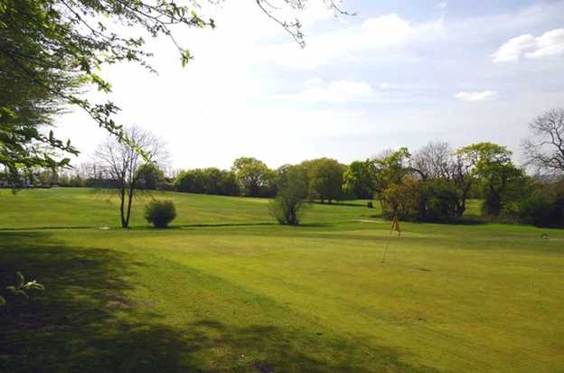 High Beech Golf Centre - Yellow - photo 2