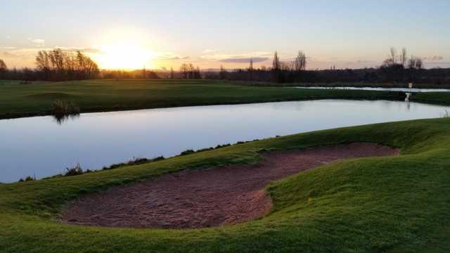 The Manor 9 Hole Golf Course - photo 8