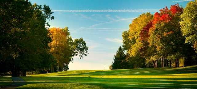Walnut Grove Country Club - photo 4